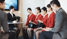 国泰航空空乘爆料视频,揭秘机舱内幕与真实服务现状
